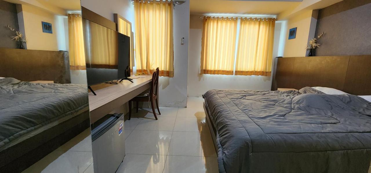 Apartemen Solo Paragon By Cariapartemen-Id Bonorejo エクステリア 写真