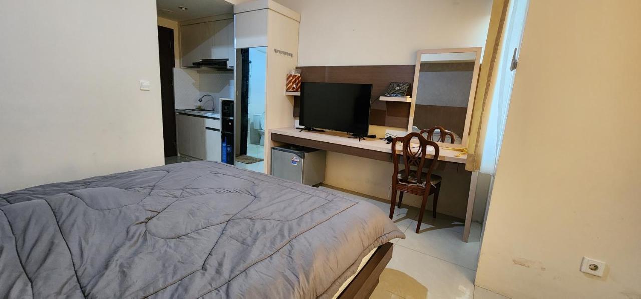 Apartemen Solo Paragon By Cariapartemen-Id Bonorejo エクステリア 写真